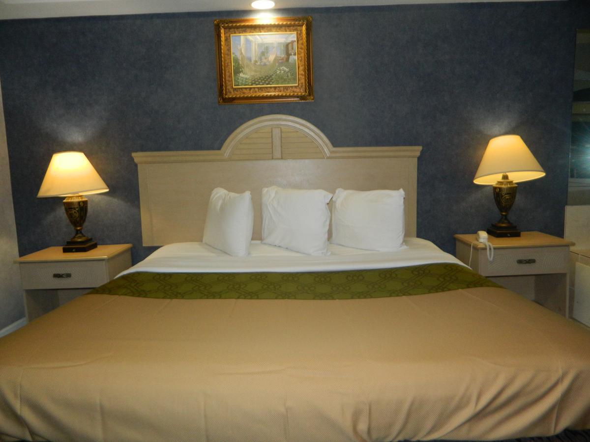 Village Inn & Suites - Smithville מראה חיצוני תמונה