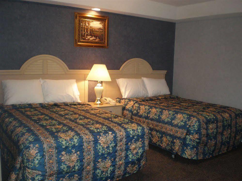 Village Inn & Suites - Smithville מראה חיצוני תמונה